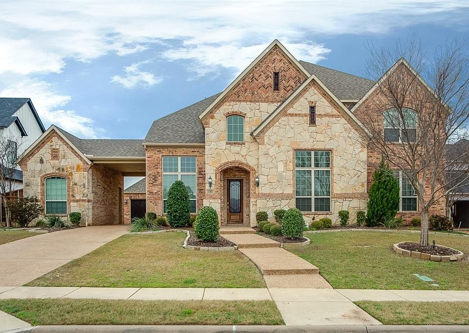 1st image of 1301 Saddle Creek Dr
