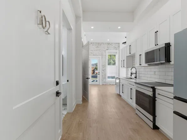 1600 10th Ave N Unit 102, Nashville, TN 37208