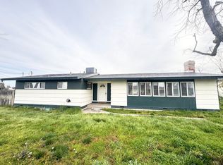 1856 Wegis Ave, Bakersfield, CA