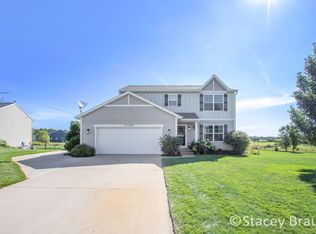 12100 Russell Way Ct, Cedar Springs, MI 49319