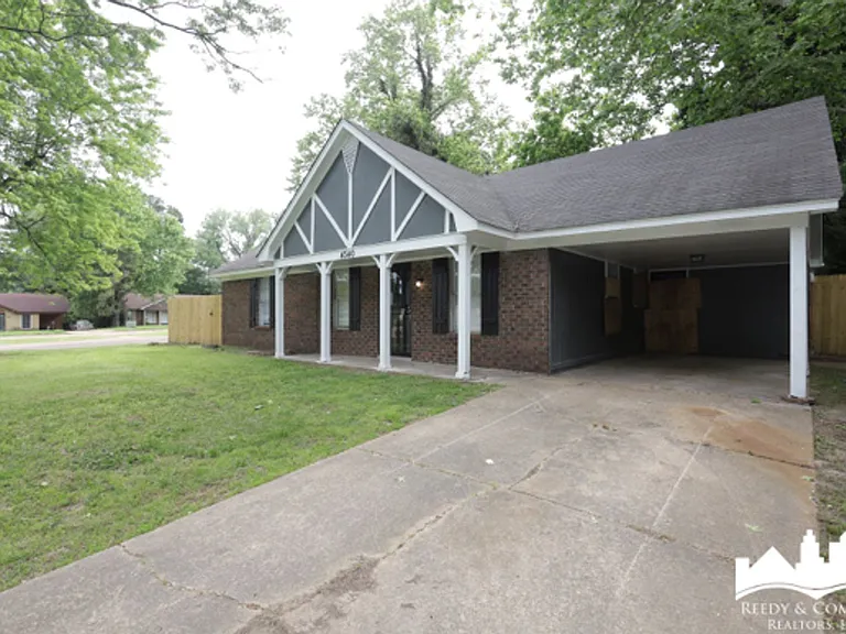 4340 Old Allen Rd — Photo 2