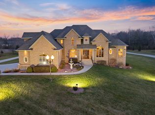 6551 W Stones Crossing Rd, Greenwood, IN 46143