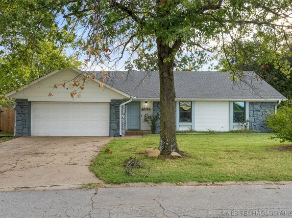 1285 Shasta Ln, Mannford, OK 74044
