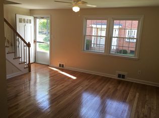 1164 Whitney Ave APT D, Hamden, CT 06517