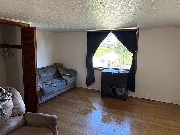 4th image of 314 Vliet STREET