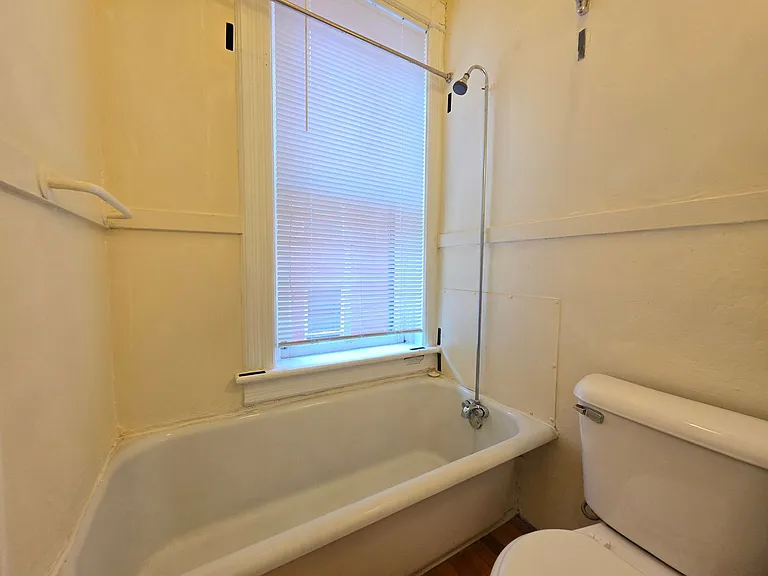 1032 Pine — Photo 14