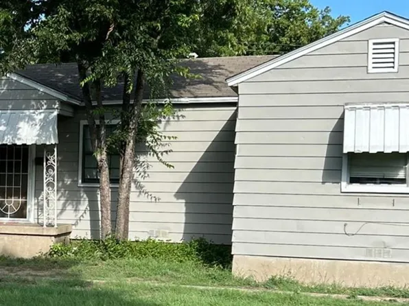 2606 S Montreal Ave, Dallas, TX 75224