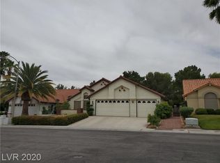 9045 Sandy Shores Dr, Las Vegas, NV 89117
