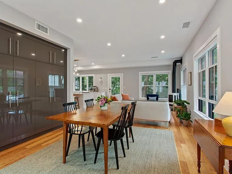 107 Fairmont St #A — Photo 4