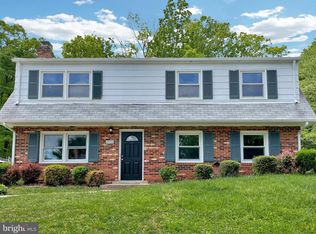 13720 Langstone Dr, Woodbridge, VA 22193