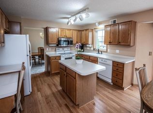 3355 Hartford Rd, Woodbury, MN 55125