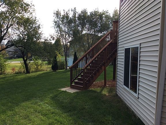 5th image of 1100 Mountain View Dr