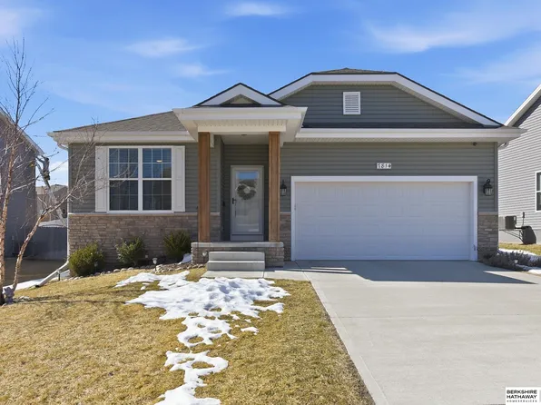 7814 S 184th Ter, Omaha, NE 68136