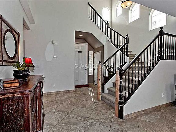 3rd image of 9544 Green Vineyard Ave
