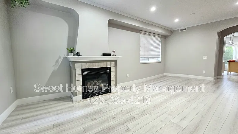 18250 NE 96th Way — Photo 4