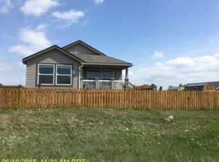 13839 Cottonwood St, Williston, ND 58801