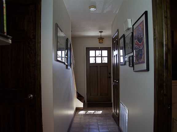 2nd image of 3 Mountaindale Ct