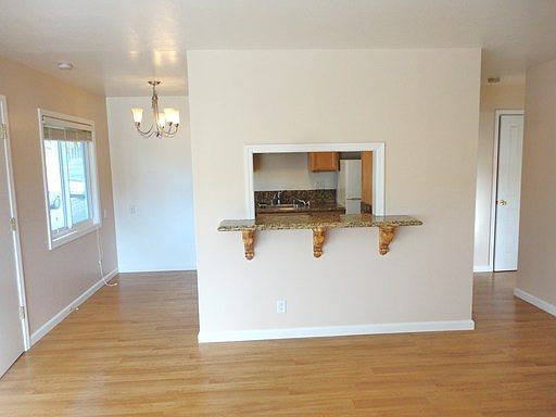 2nd image of 100 Belvedere Dr APT 1