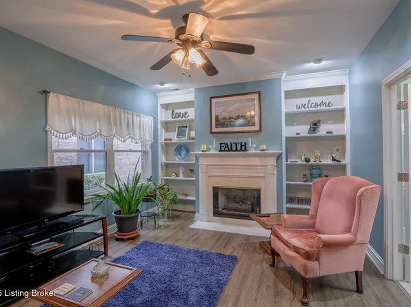 3704 Hurstbourne Ridge Blvd, Louisville, KY 40299