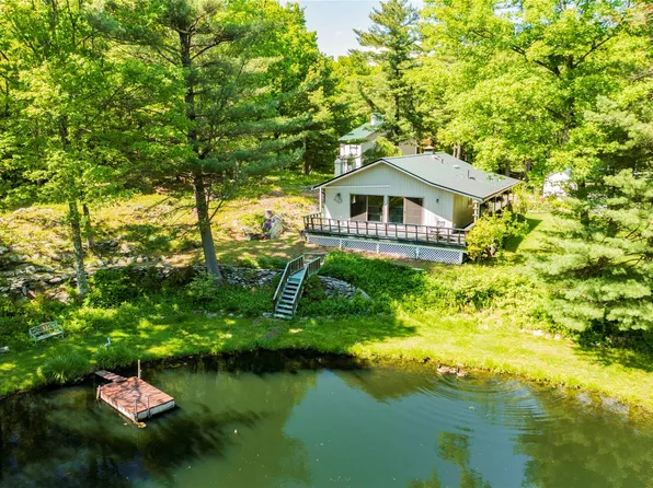 229 Round Lake Road, Rhinebeck, NY 12572