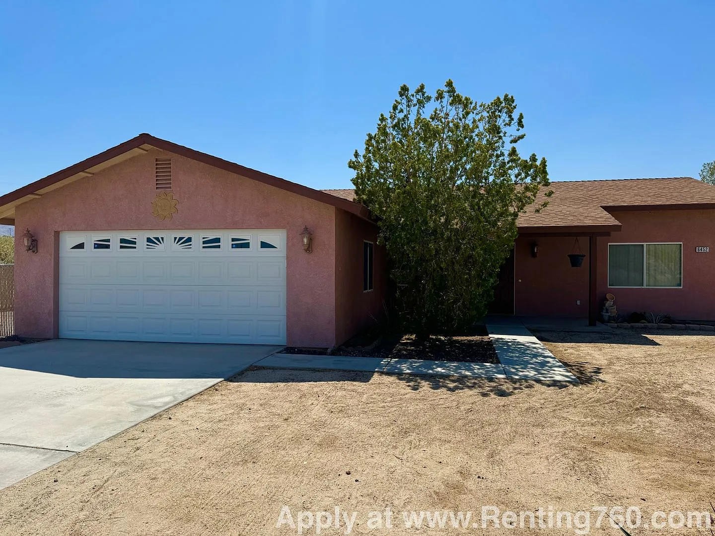 Coming Soon - 3bed 2bath Home In Great Neighborhood! — Photo 2