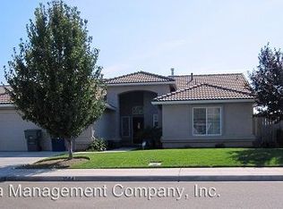 3584 San Juan Dr, Madera, CA