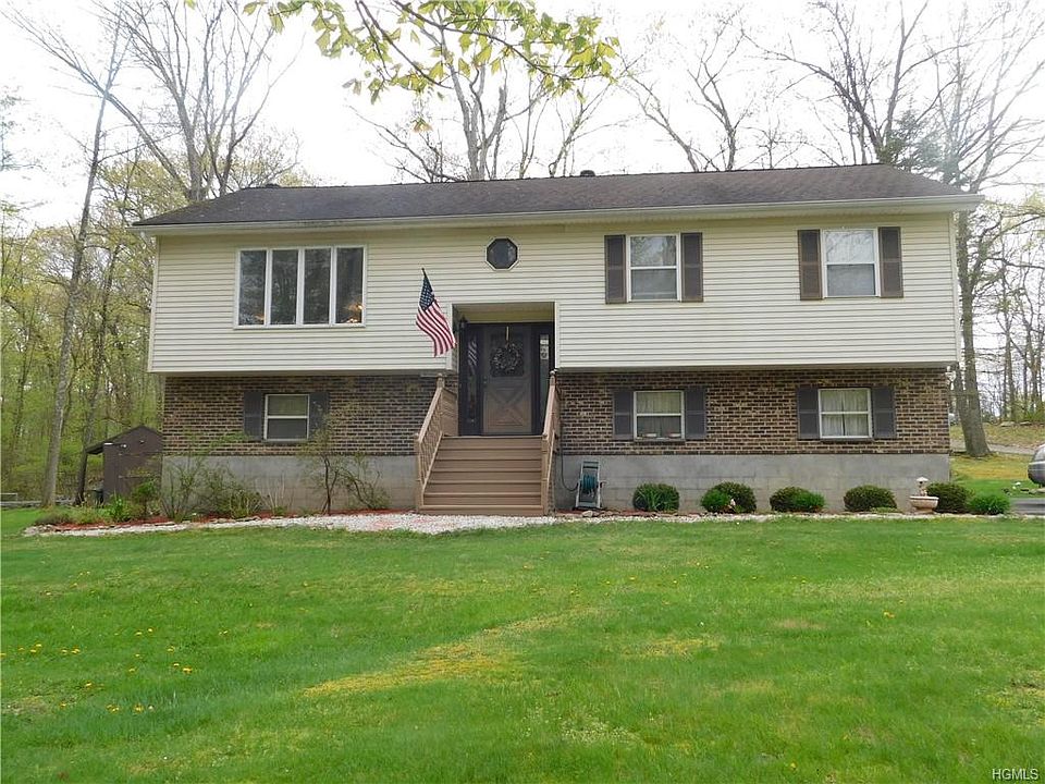 1st image of 311 Sycamore Dr