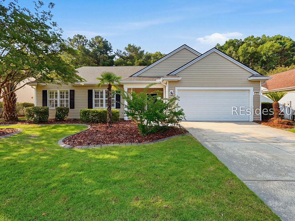 1st image of 21 Landmark Ln