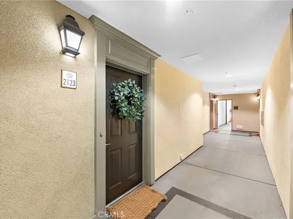 2123 Watermarke Pl, Irvine, CA