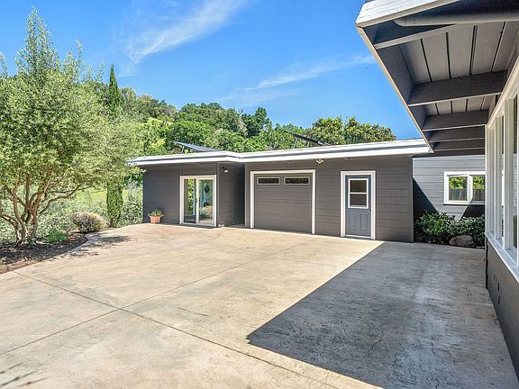 2nd image of 60 El Cerrito Ave