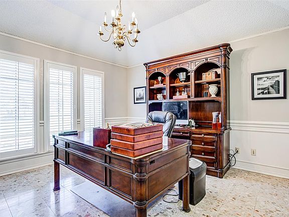 5th image of 144 Jellico Cir