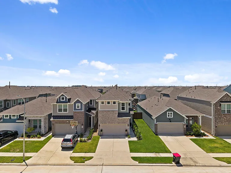 7907 Starfish Arbor Dr — Photo 32