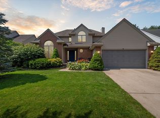 2388 Chestnut Cres, Saline, MI