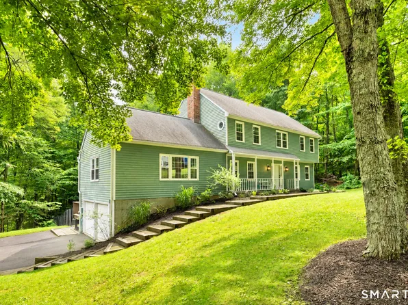 11 Cobblers Mill Road, Newtown, CT 06482
