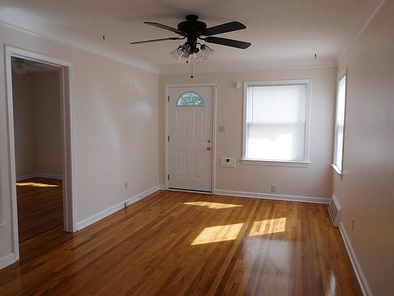 3rd image of 19601 Ormiston Ave