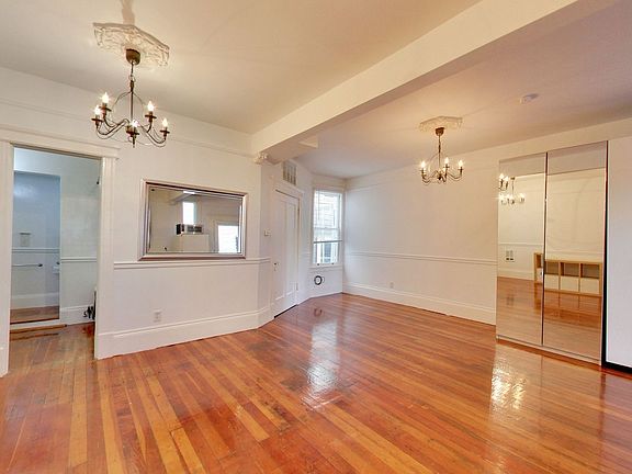 2nd image of 25A Harriet St