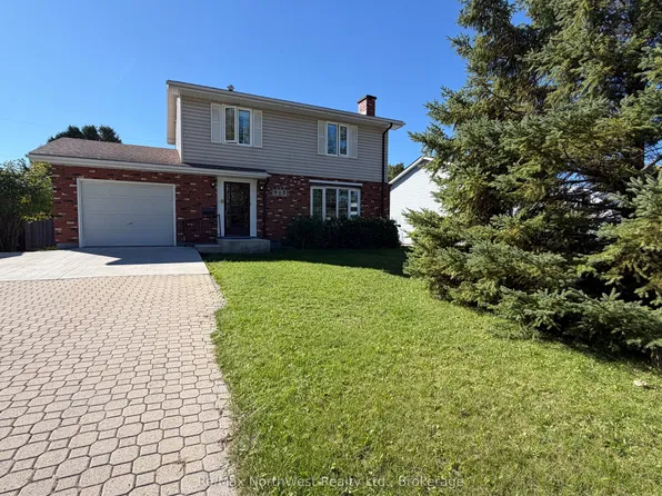 913 Banta Blvd, Fort Frances, ON P9A 3N7