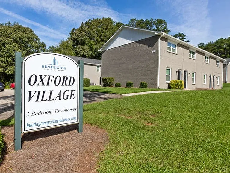 Oxford Village Townhomes — Photo 16