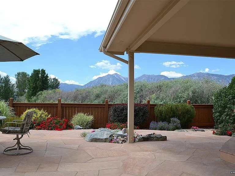 1635 Mackland Ave — Photo 7