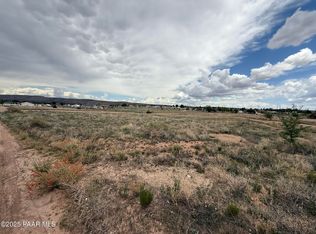 25525 N Lily Dr, Paulden, AZ 86334