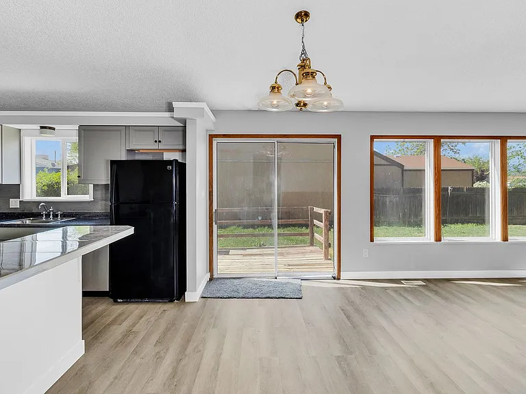 466 1/2 Carson Lake Dr — Photo 14
