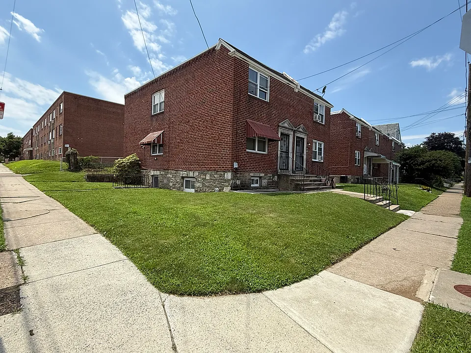 Located at the corner of 67th Ave and 5th St
- quiet and safe neighborhood in East Oaklane
- plenty of street parking
- bus stop is right at the corner