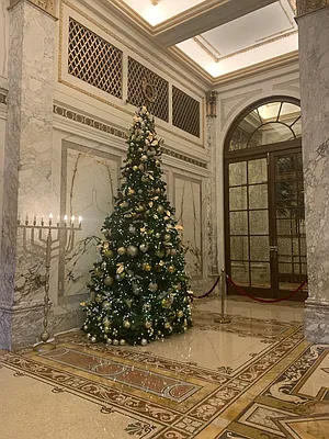 Rented by Keller Williams NYC | media 19