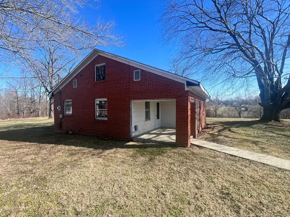 304 State Highway 3276, Waynesburg, KY 40489