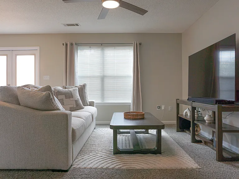183 Swaying Pine Ct — Photo 8