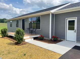 7937 Barney Rd, Traverse City, MI 49684