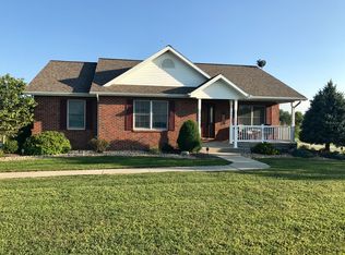 872 Jim Bob Ave, Greenville, IL 62246