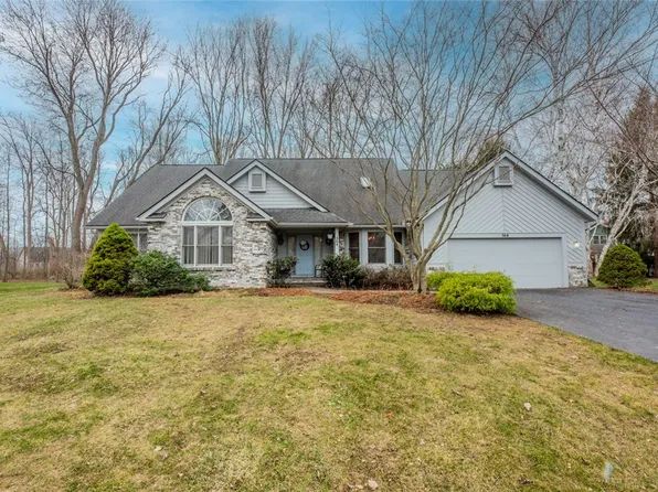 564 Granger Cir, Webster, NY 14580