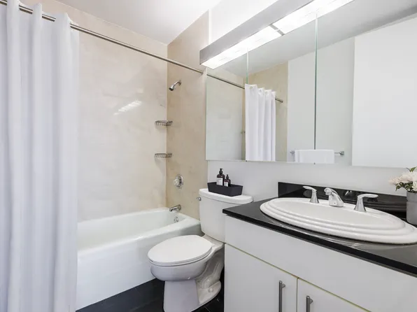 265 East 66th Street image 13 of 16