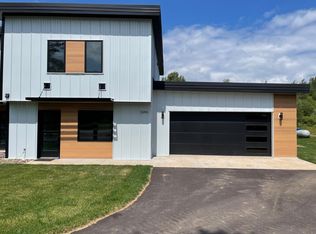 5091 Hermantown Rd, Hermantown, MN 55811